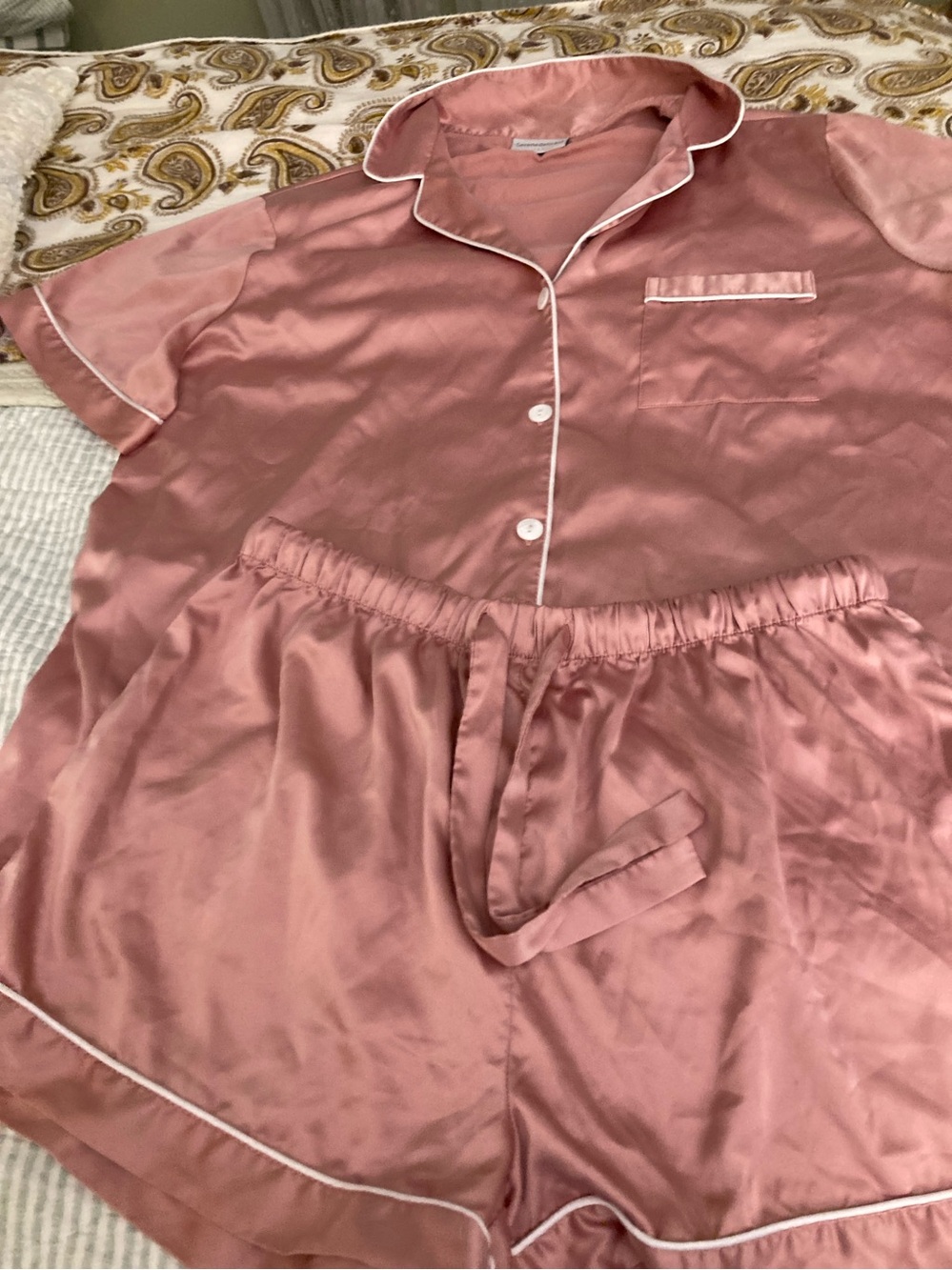 Serenedelicacy satin pajama Short Set pinkish-brown lastic waist w drawstring